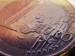 Mince minca euro eurá peniaze 1140px (SITA/AP)